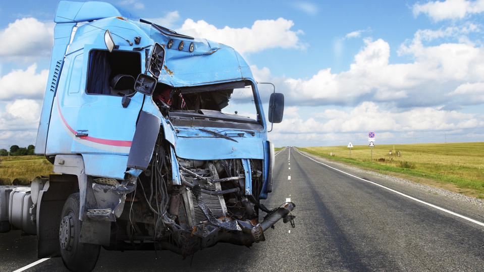 How To Choose The Right Attorney For Your Truck Accident Case: A Practical Guide 17 Choosing The Best Truck Accident Lawyer article image